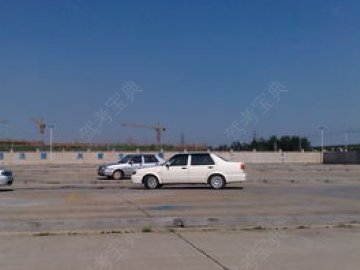 许昌泰安驾校|泰安驾校报名价格|泰安驾校怎么样