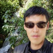 李宽伟