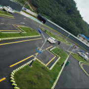 杨斌