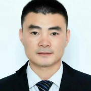 周磊章