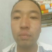 侯金龙