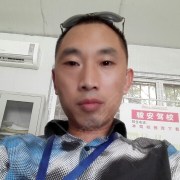 江堂均