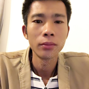 向龍成