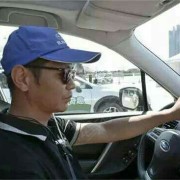 张建伟