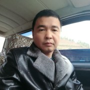 黄俊
