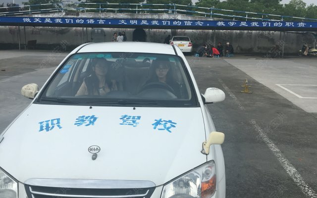 陈建忠教练|陈建忠教练评价怎么样|盐城驾驶员教练【盐城职教驾校】