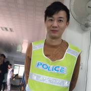 李富荣
