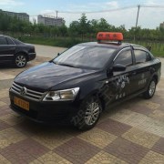 李柏明