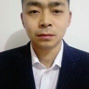 李发龙