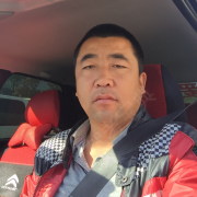 白小健