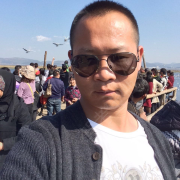 黄俊