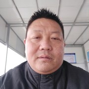 鄢德富