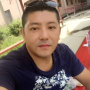 张德龙