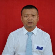 黄长富