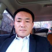 栗治新