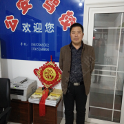 公安驾校教练张德培