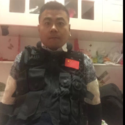 范欣