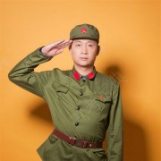张扬