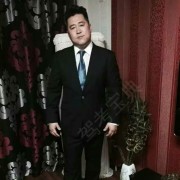 李威欧
