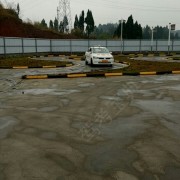 屈俊杰