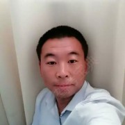 李振