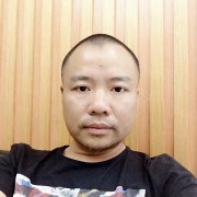 李广龙