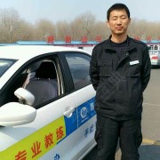 霍志刚
