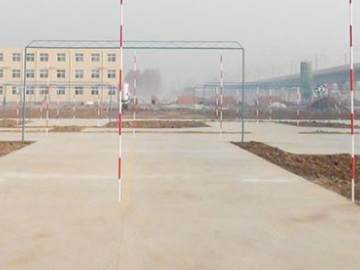 安东驾校