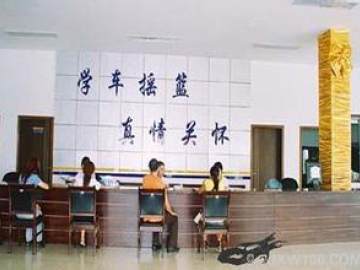 驾驶员城驾校