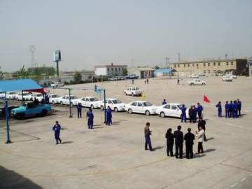 公路运输驾校