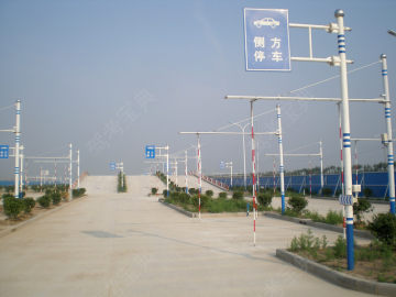 格尔木驾校
