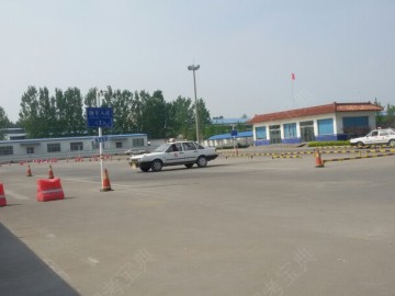 利民驾校