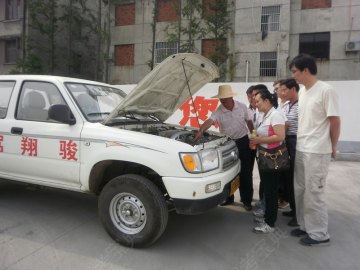 骏翔驾校.