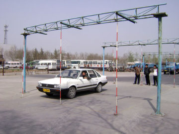 郑华驾校
