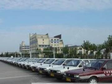 新兴隆达驾校