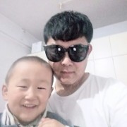 管小军