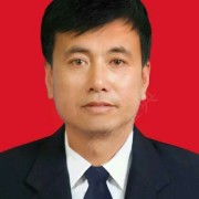 杨辉卿