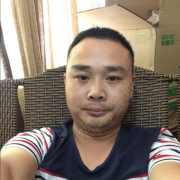 吕卓