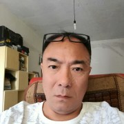 周胜旗