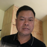 李伟