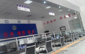 胜威驾校