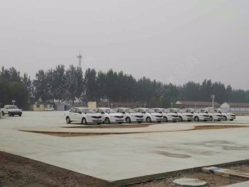 臣辉驾校