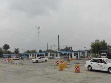 平安驾校.