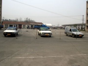 交警驾校