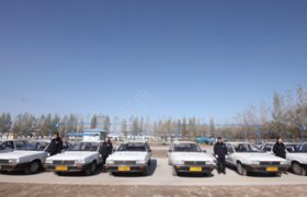 骑乘驾校