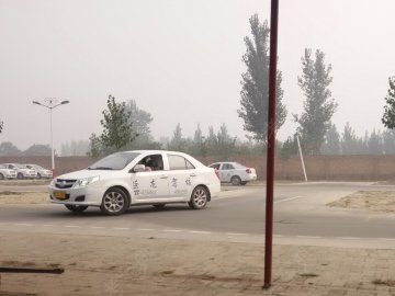 巨龙驾校