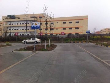 扎兰屯职业驾校