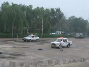 于洪驾校