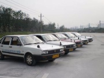 旭达驾校