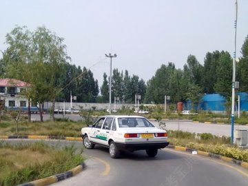华兴驾校